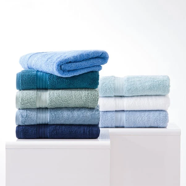 Dunelm Cornflower Egyptian Cotton Towel 5 Dunelm Cornflower Egyptian Cotton Towel - Image 3