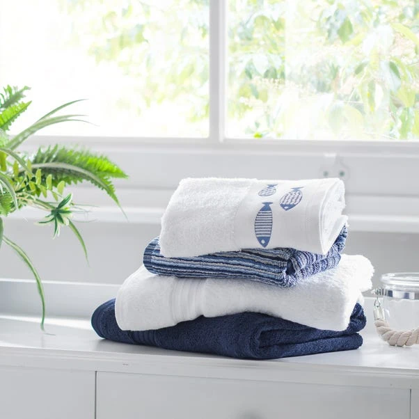 Dunelm Navy Egyptian Cotton Towel 6 Dunelm Navy Egyptian Cotton Towel - Image 4