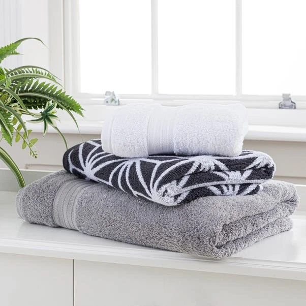 Dunelm White Egyptian Cotton Towel 6 Dunelm White Egyptian Cotton Towel - Image 4