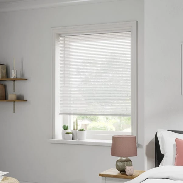 Dunelm White Wooden Venetian Blind 27mm Slats 4 Dunelm White Wooden Venetian Blind 27mm Slats - Image 2