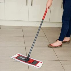 Vileda Active Max Flat Mop 9 Vileda Active Max Flat Mop -Dunelm Sales Store 1000101233 alt02