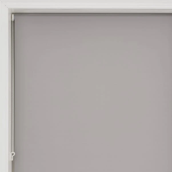 Dunelm Silver Blackout Moisture Resistant Roller Blind 7 Dunelm Silver Blackout Moisture Resistant Roller Blind - Image 5