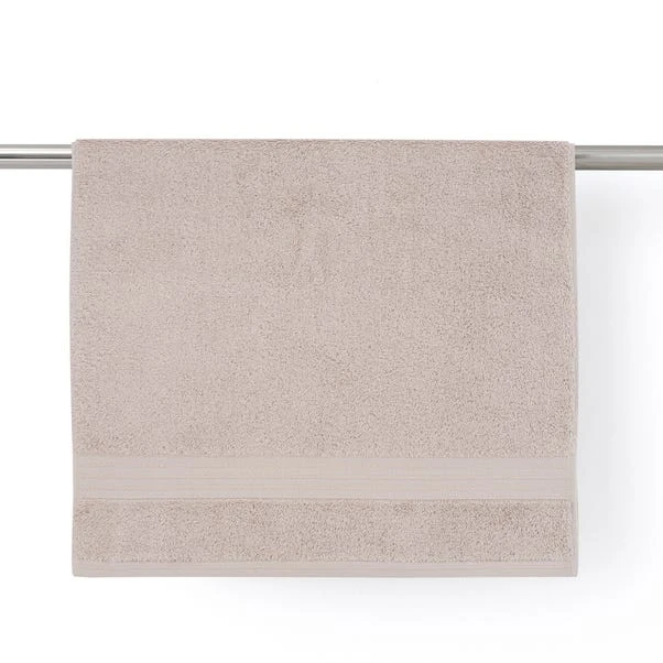 Dunelm Mushroom Egyptian Cotton Towel 6 Dunelm Mushroom Egyptian Cotton Towel - Image 4