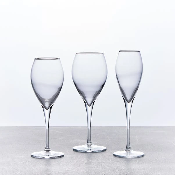 Dunelm Set Of 4 White Wine Glasses 5 Dunelm Set Of 4 White Wine Glasses - Image 3