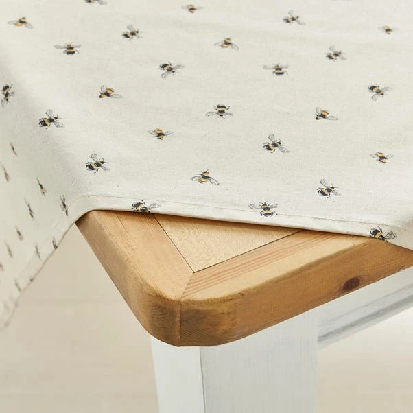 Dunelm Bees Wipe Clean Tablecloth 6 Dunelm Bees Wipe Clean Tablecloth - Image 4