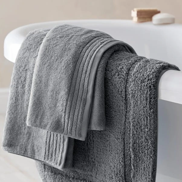 Dorma Sumptuously Soft Dove Grey Bath Mat 6 Dorma Sumptuously Soft Dove Grey Bath Mat - Image 4