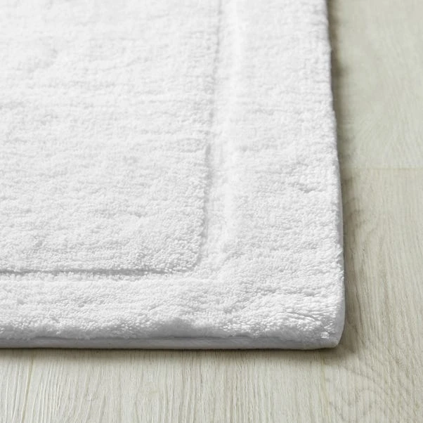 Dorma Sumptuously Soft Snow Bath Mat 4 Dorma Sumptuously Soft Snow Bath Mat - Image 2