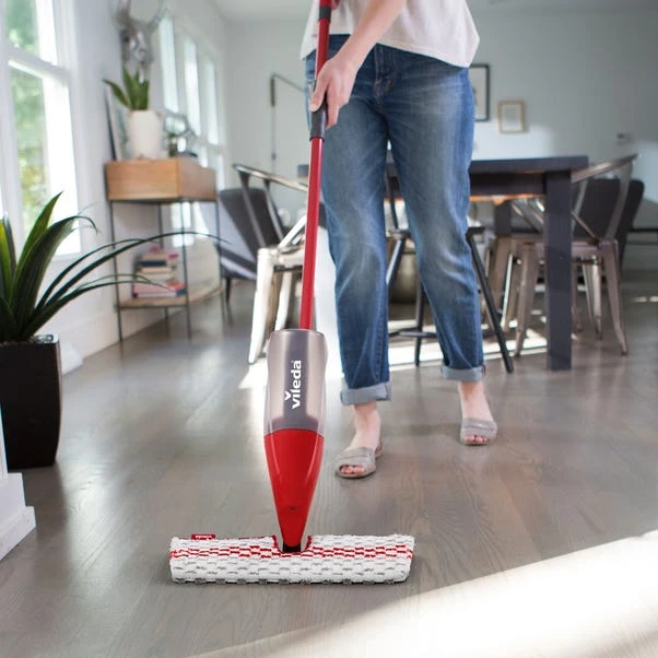 Dunelm Vileda 1 2 Spray Max Mop 4 Dunelm Vileda 1 2 Spray Max Mop - Image 2