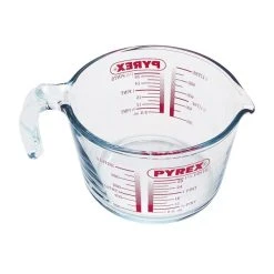 Pyrex 1 Litre Measuring Jug