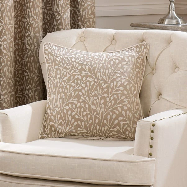 Luxury Collection Willow Cream Pencil Pleat Curtains 6 Luxury Collection Willow Cream Pencil Pleat Curtains - Image 4