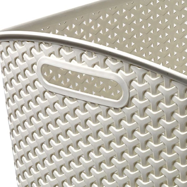 Curver 28L Vintage White Basket 6 Curver 28L Vintage White Basket - Image 4