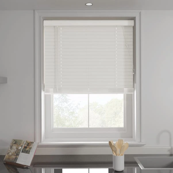 Dunelm White 50mm Slats Venetian Blind 3 Dunelm White 50mm Slats Venetian Blind