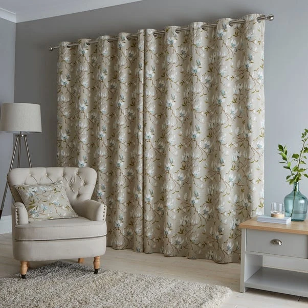 Luxury Collection Magnolia Green Eyelet Curtains 7 Luxury Collection Magnolia Green Eyelet Curtains - Image 5