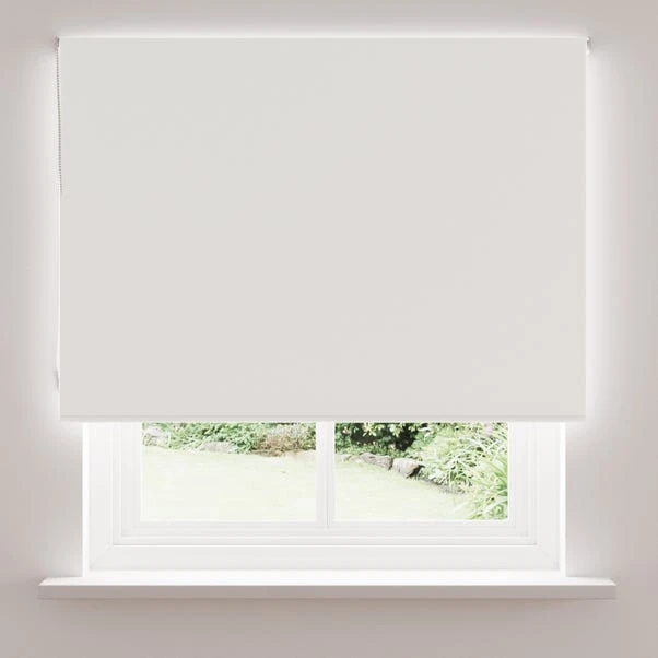 Dunelm White Blackout Roller Blind 5 Dunelm White Blackout Roller Blind - Image 3
