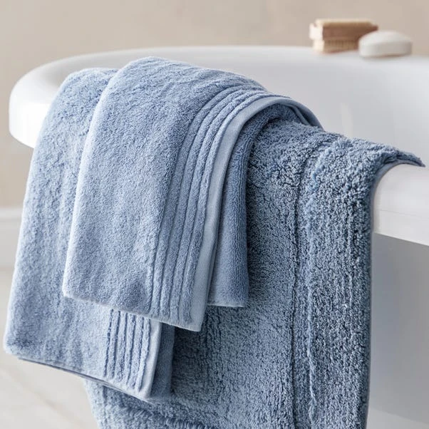 Dorma Tencel Sumptuously Soft Porcelain Blue Towel 5 Dorma Tencel Sumptuously Soft Porcelain Blue Towel - Image 3