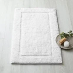 Dorma Sumptuously Soft Snow Bath Mat