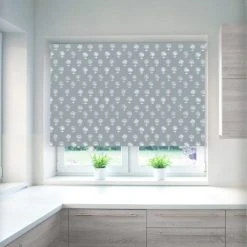 Lister Cartwright Agapanthus Twiglight Blackout Roller Blind