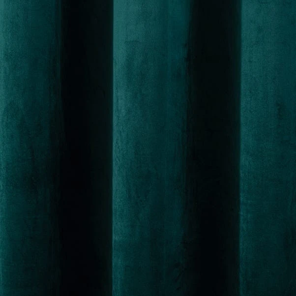 Dunelm Isla Ultra Blackout Emerald Eyelet Curtains 5 Dunelm Isla Ultra Blackout Emerald Eyelet Curtains - Image 3