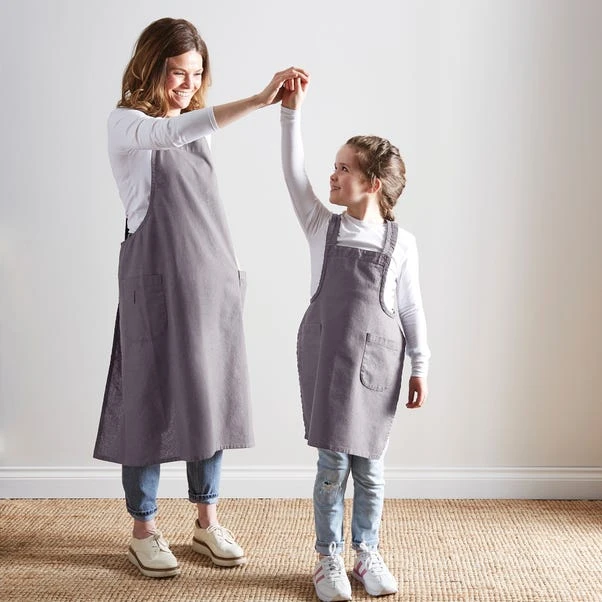 Dunelm Cotton Cross Over Apron 5 Dunelm Cotton Cross Over Apron - Image 3