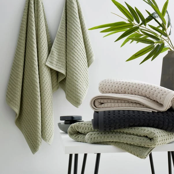 Dunelm Mushroom Waffle 100% Cotton Towel 4 Dunelm Mushroom Waffle 100% Cotton Towel - Image 2