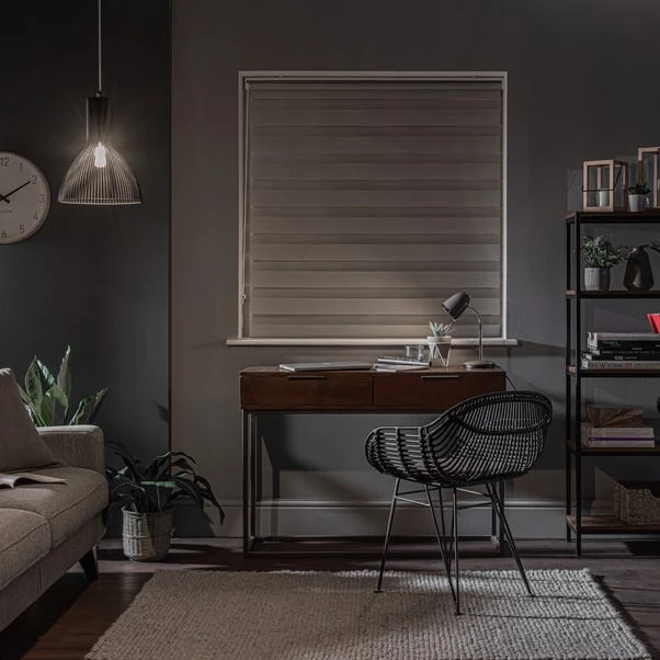 Dunelm Day And Night Dove Grey Daylight Roller Blind 8 Dunelm Day And Night Dove Grey Daylight Roller Blind - Image 6