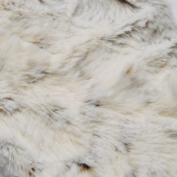 Dunelm Snow Leopard Neck Hot Water Bottle 6 Dunelm Snow Leopard Neck Hot Water Bottle - Image 4