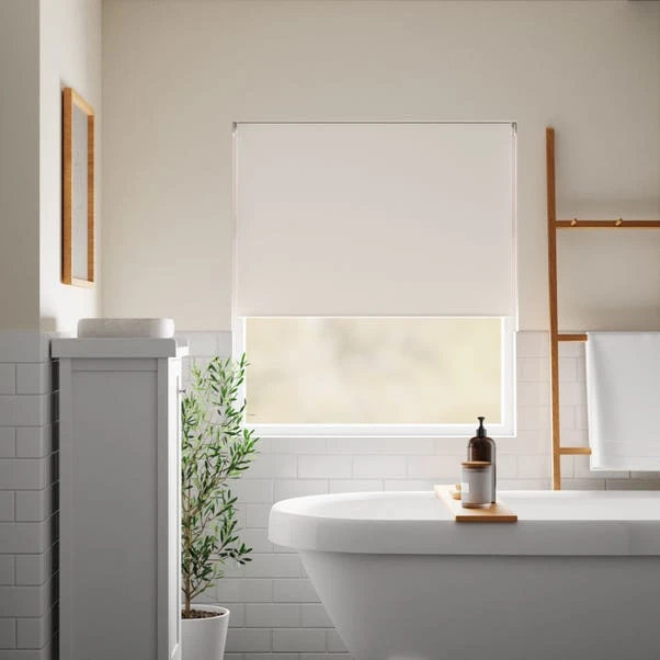 Dunelm Natural Blackout Moisture Resistant Roller Blind 3 Dunelm Natural Blackout Moisture Resistant Roller Blind