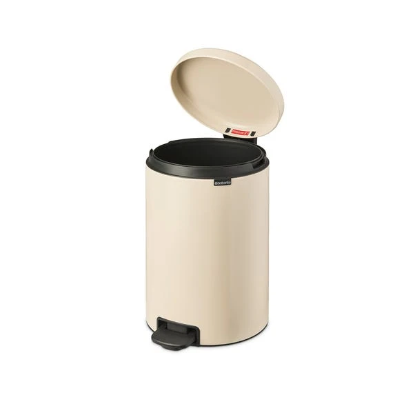 Brabantia NewIcon Pedal Bin 20L Soft Beige 5 Brabantia NewIcon Pedal Bin 20L Soft Beige - Image 3