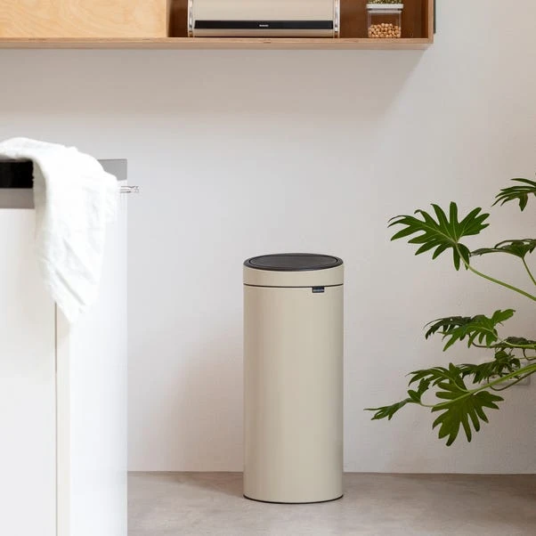 Brabantia Touch Bin New 30L Soft Beige 6 Brabantia Touch Bin New 30L Soft Beige - Image 4