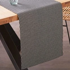 Dunelm Geometric Table Runner -Dunelm Sales Store 30799018 alt01