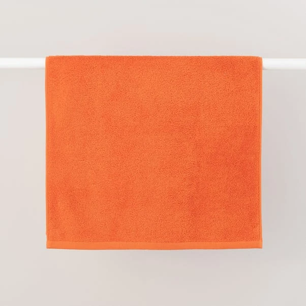 Dunelm Super Soft Pure Cotton Towel Burnt Orange 5 Dunelm Super Soft Pure Cotton Towel Burnt Orange - Image 3