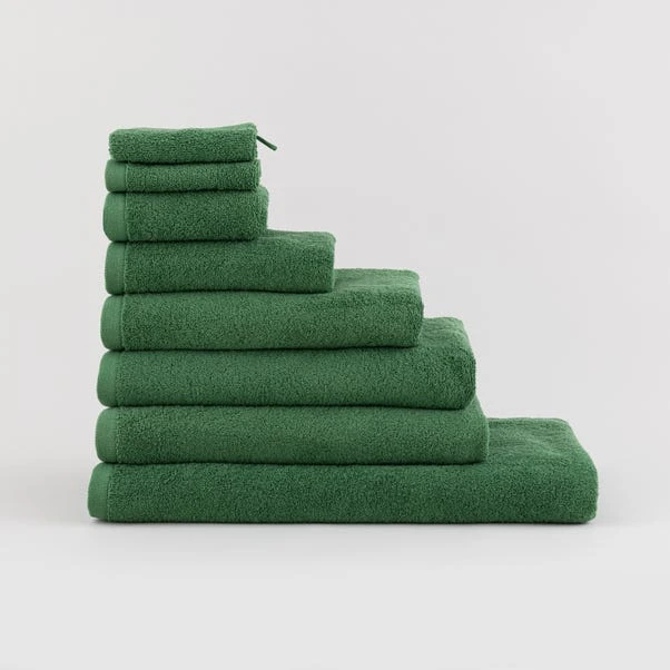 Dunelm Super Soft Pure Cotton Towel Clover Green 4 Dunelm Super Soft Pure Cotton Towel Clover Green - Image 2
