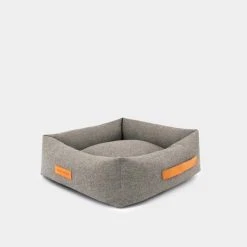 Hugo & Hudson Luxury Square Box Dog Bed 11 Hugo & Hudson Luxury Square Box Dog Bed -Dunelm Sales Store 30836223 alt03